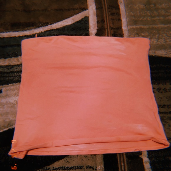 White and pink outfit - Picture 2 of 3